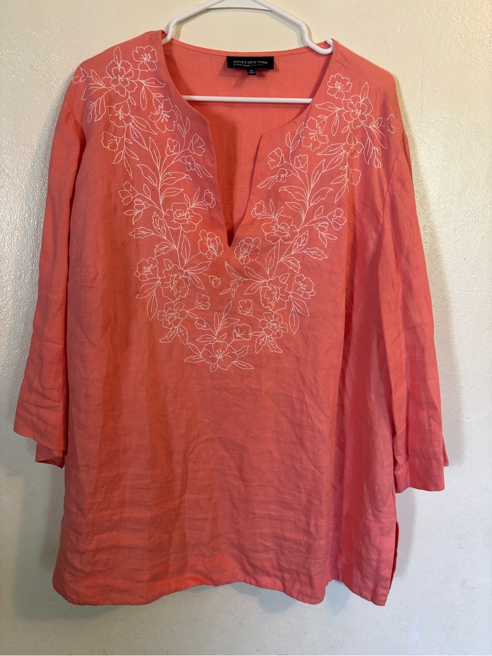 Jones New York Coral Linen Tunic with White Floral Embroidery